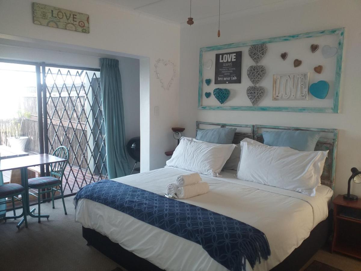 Khaya La Manzi Guest Lodge Hibberdene Eksteriør bilde