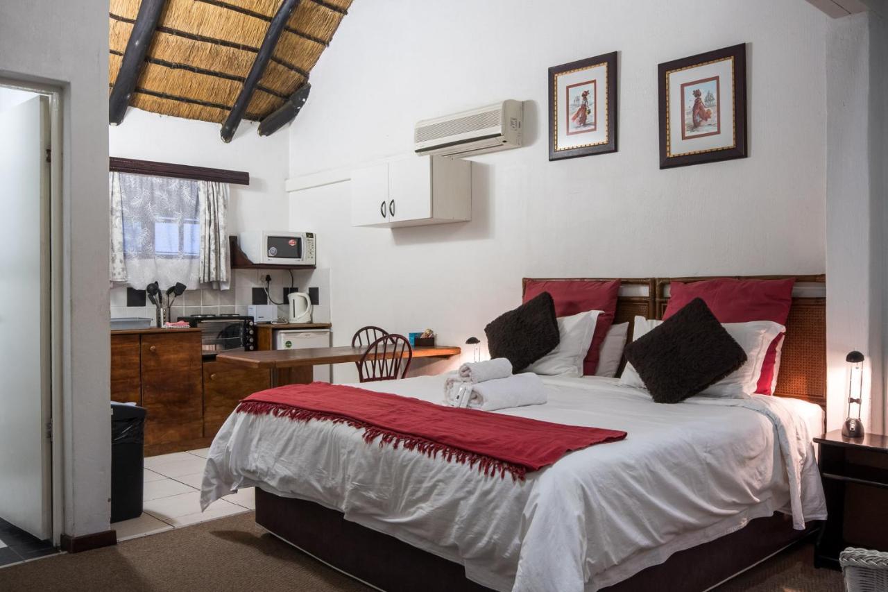 Khaya La Manzi Guest Lodge Hibberdene Eksteriør bilde