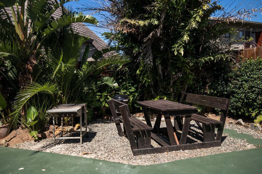 Khaya La Manzi Guest Lodge Hibberdene Eksteriør bilde
